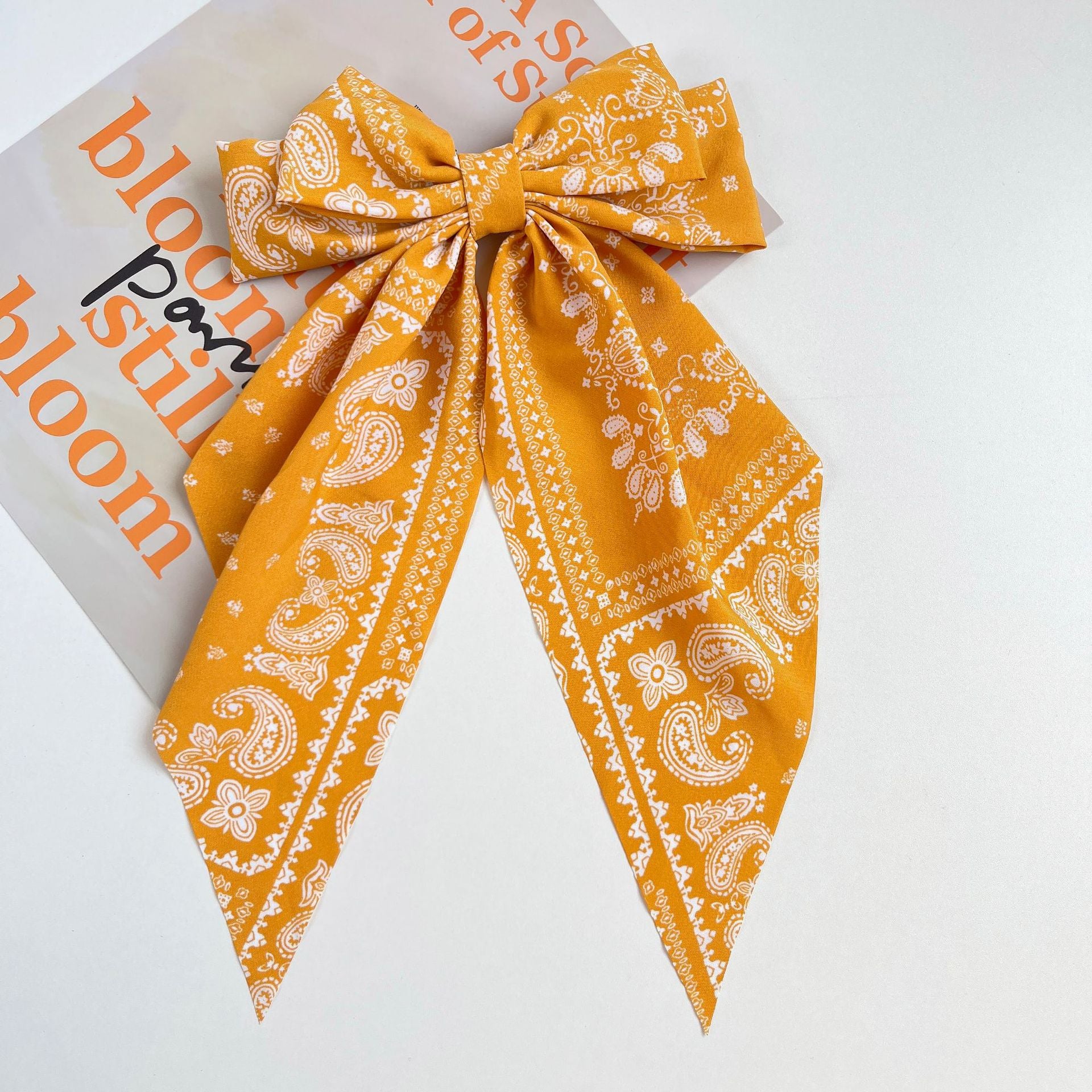 Wholesale Retro Printed Large Streamer Bow Back Head Spring Clip